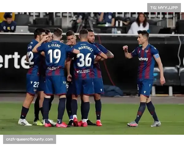 十人奥维耶多主场抢分成功,保级战现红牌战术韧性